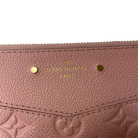 ❌SOLD❌ Louis Vuitton Daily Pouch Empreinte - Picture 8 of 11